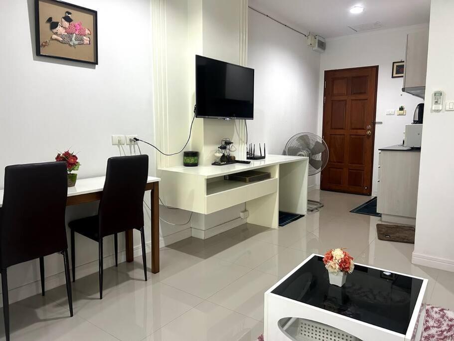 Baan Klang Condo In Central Χουά Χιν Εξωτερικό φωτογραφία