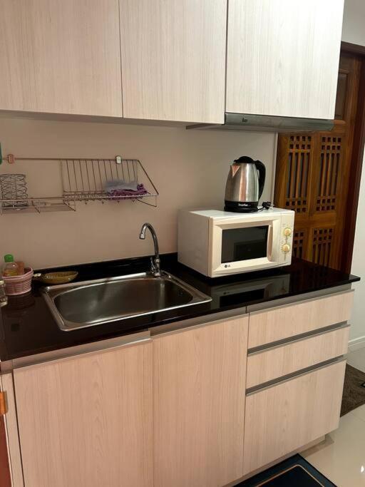 Baan Klang Condo In Central Χουά Χιν Εξωτερικό φωτογραφία